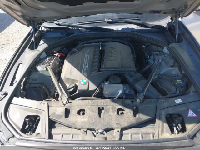 WBA5B1C52FD921051 BMW 535i
