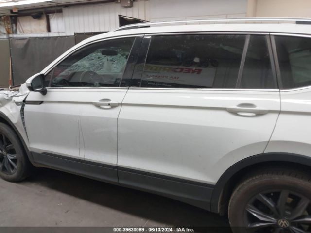 3VV3B7AX3NM032278 Volkswagen Tiguan 2.0t Se