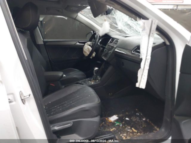 3VV3B7AX3NM032278 Volkswagen Tiguan 2.0t Se