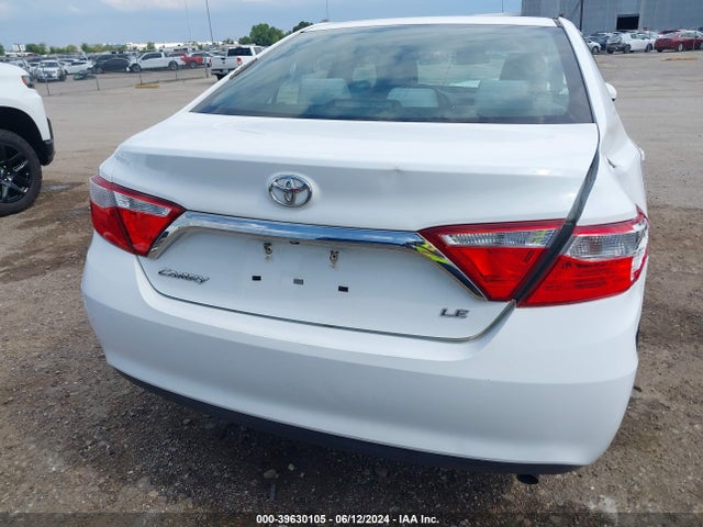 Toyota CAMRY LE 2015 4T1BF1FK8FU933762 Image 17