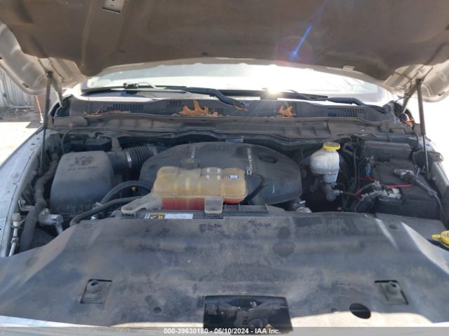 1C6RR7LM7JS245640 RAM 1500 Big Horn  4x4 5'7 Box