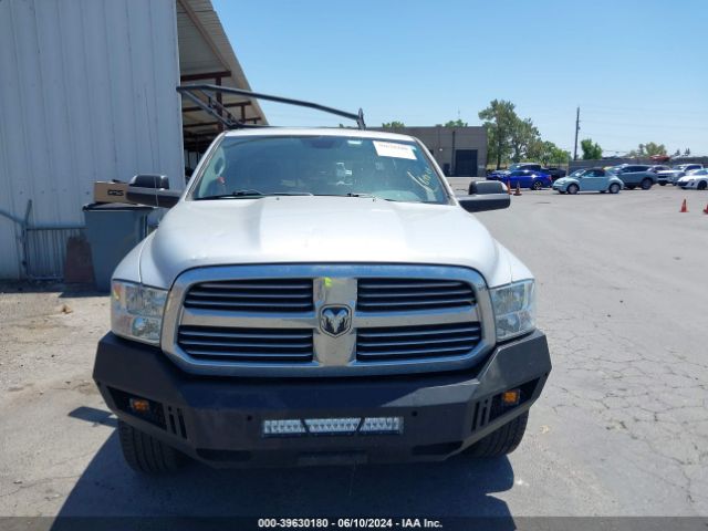 1C6RR7LM7JS245640 RAM 1500 Big Horn  4x4 5'7 Box