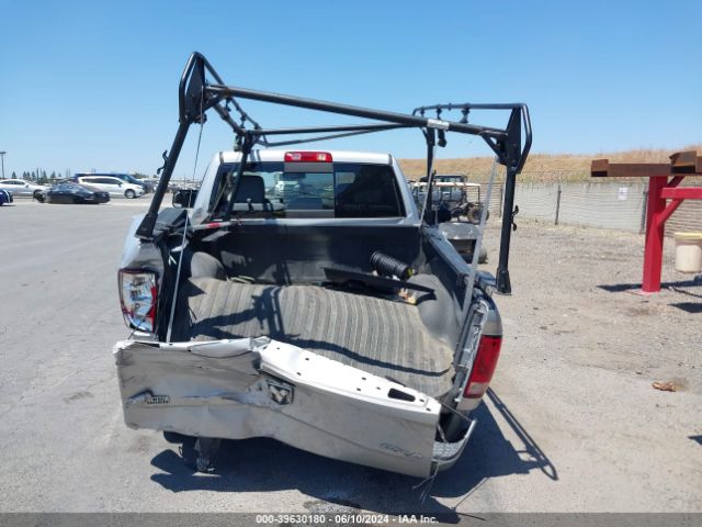1C6RR7LM7JS245640 RAM 1500 Big Horn  4x4 5'7 Box