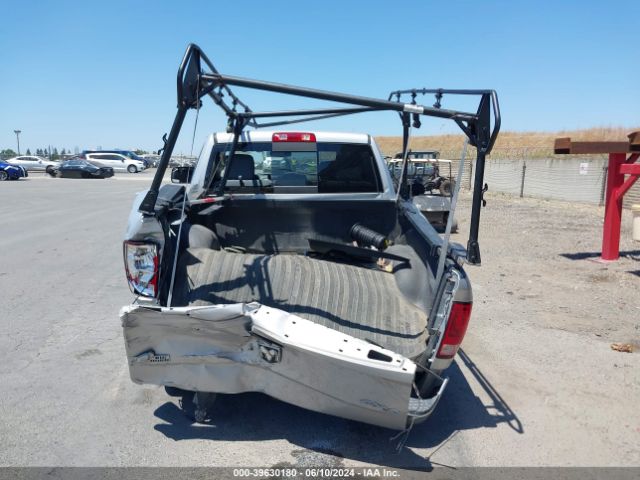 1C6RR7LM7JS245640 RAM 1500 Big Horn  4x4 5'7 Box