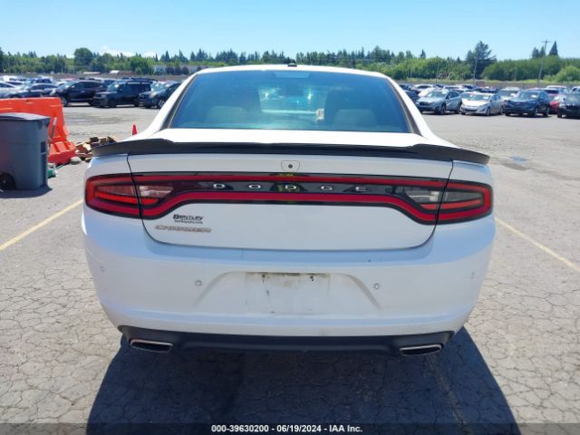 2C3CDXBG7KH724808 Dodge Charger Sxt Rwd