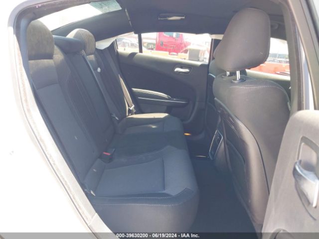 2C3CDXBG7KH724808 Dodge Charger Sxt Rwd