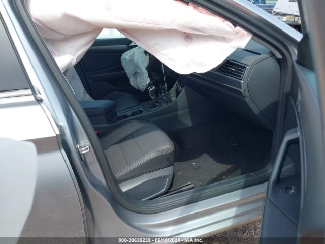 3VWEM7BUXRM005796 Volkswagen Jetta 1.5t Se