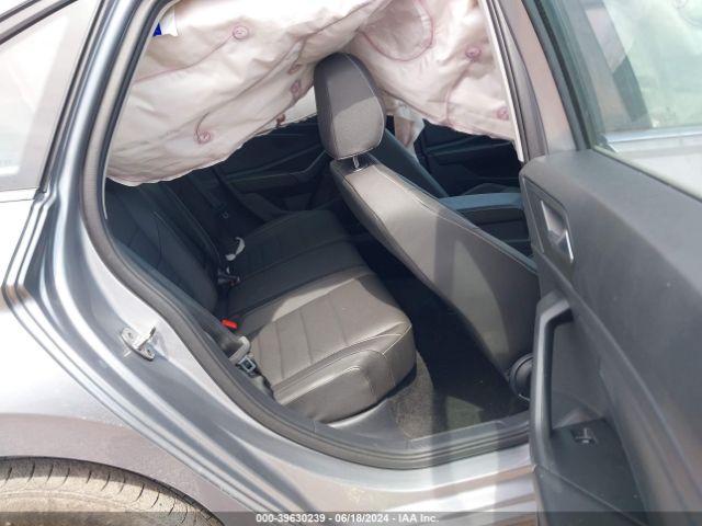 3VWEM7BUXRM005796 Volkswagen Jetta 1.5t Se