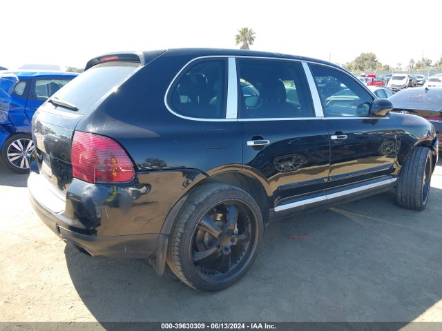 2004 PORSCHE CAYENNE WP1AB29P04LA74063 Photo 3