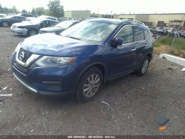 Nissan ROGUE SV 2017 KNMAT2MV5HP539231 Image 2