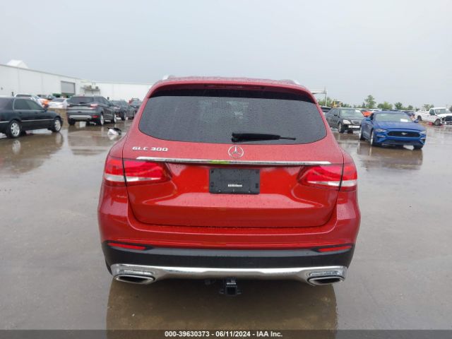 WDC0G4JB8KF641734 Mercedes-Benz GLC 300