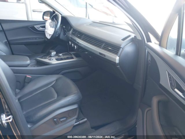 WA1LHAF74HD051872 Audi Q7 2.0t Premium