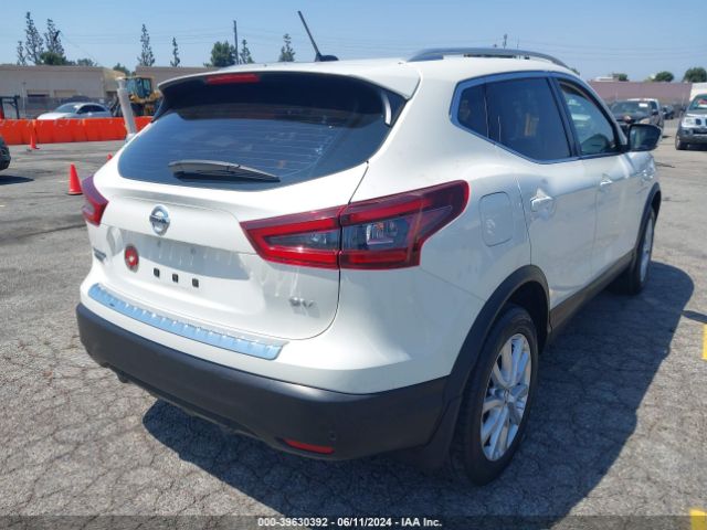 JN1BJ1BV9NW344115 Nissan Rogue Sport Sv Fwd Xtronic Cvt
