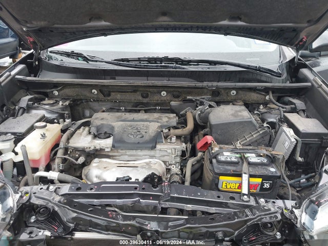 Toyota RAV4 LE 2017 JTMZFREV0HJ716658 Image 10