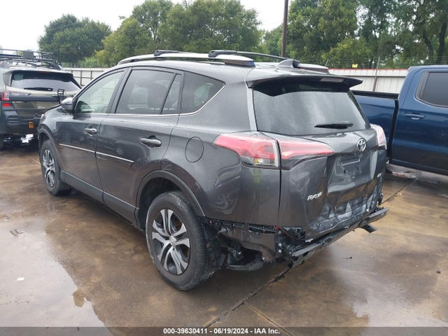 Toyota RAV4 LE 2017 JTMZFREV0HJ716658 Image 3