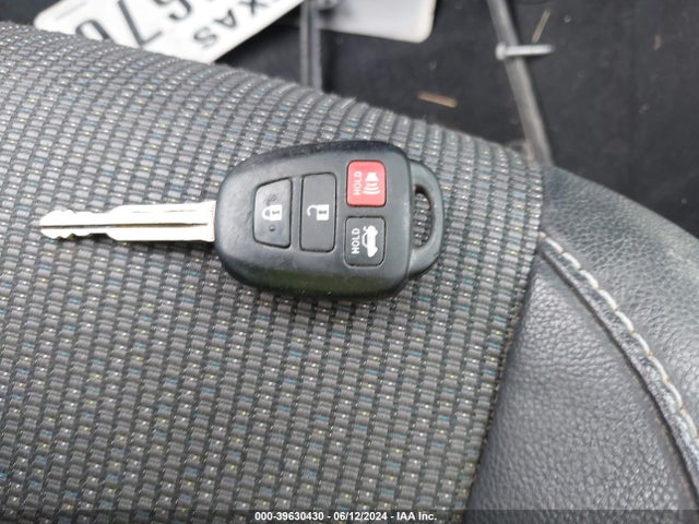 Toyota Corolla S Plus 2015 2T1BURHEXFC365625 Image 11