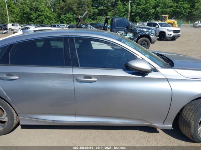 1HGCV1F45JA249079 Honda ACCORD EX