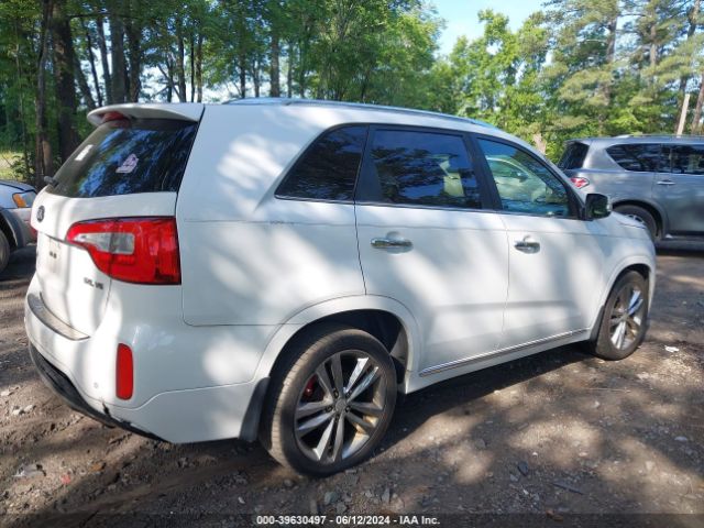5XYKW4A77FG574740 KIA Sorento Limited V6