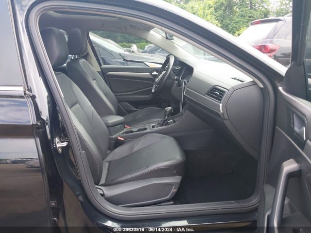 3VWC57BU2KM096945 Volkswagen Jetta 1.4t R-line/1.4t S/1.4t Se