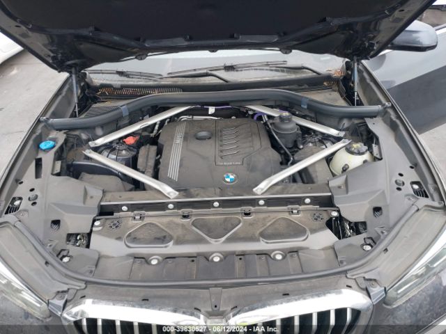 5UXCR4C09N9J33220 BMW X5 Sdrive40i