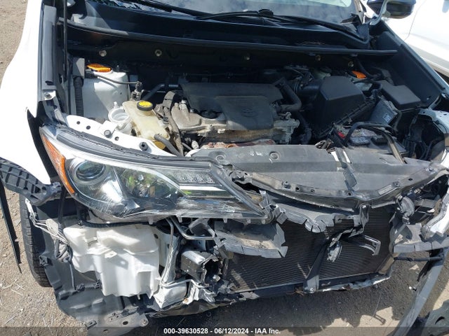 Toyota RAV4 LE 2015 2T3BFREV5FW245560 Image 10