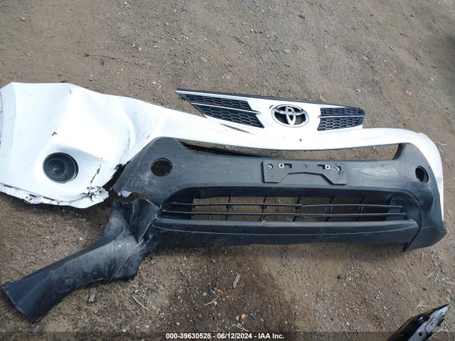 Toyota RAV4 LE 2015 2T3BFREV5FW245560 Image 12