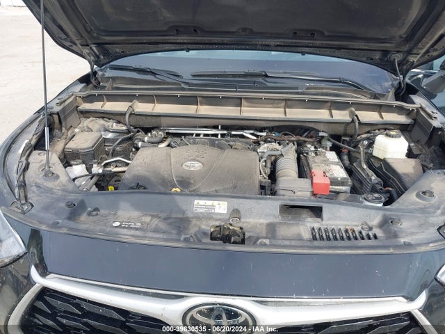 Toyota Highlander Xle 2021 5TDGZRAH5MS521845 Image 10