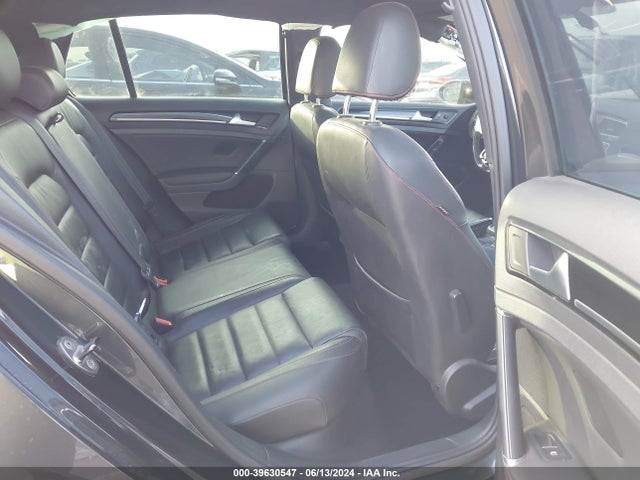 3VW4T7AU3FM017056 Volkswagen Golf Gti 2.0t Se 4-door