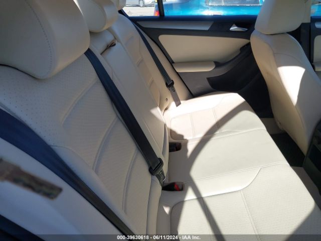 3VWLA7AJ7FM276396 Volkswagen Jetta 2.0l Tdi Se