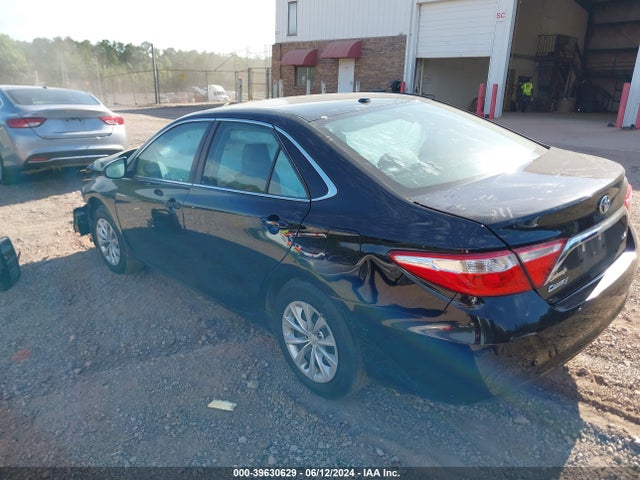 Toyota CAMRY LE 2017 4T1BF1FK6HU690472 Image 3