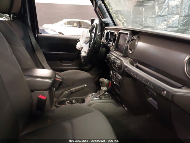 1C4HJXDG2MW832359 Jeep Wrangler Unlimited Sport S 4x4