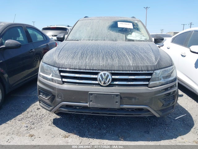 3VV1B7AX2MM002727 Volkswagen Tiguan 2.0t S