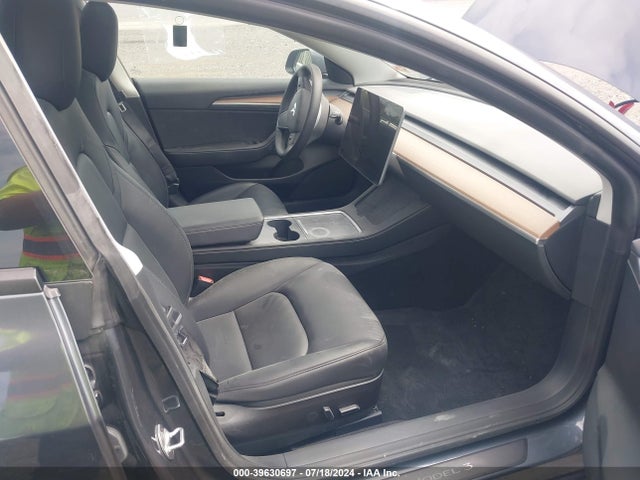 Tesla Model 3 Rear-wheel Drive 2023 5YJ3E1EA9PF446875 Image 5