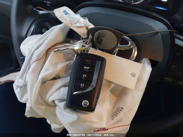 Toyota COROLLA LE 2020 5YFEPRAE9LP082899 Image 11