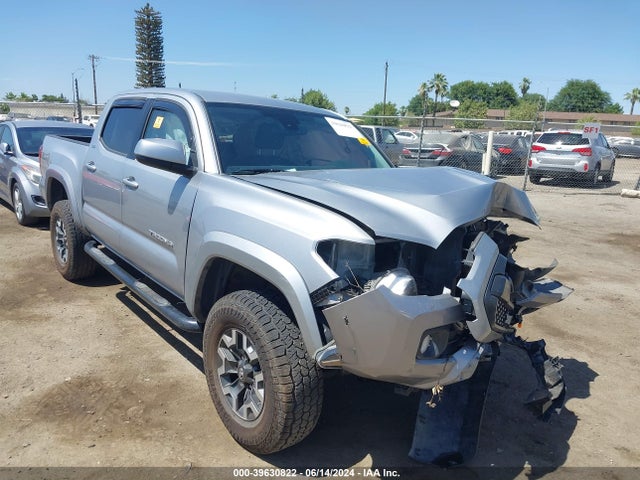 Toyota Tacoma Sr5 V6 2018 3TMAZ5CN3JM054924 zdjęcie główne