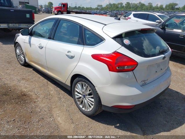 Ford Focus Titanium 2016 1FADP3N26GL299629 Image 3