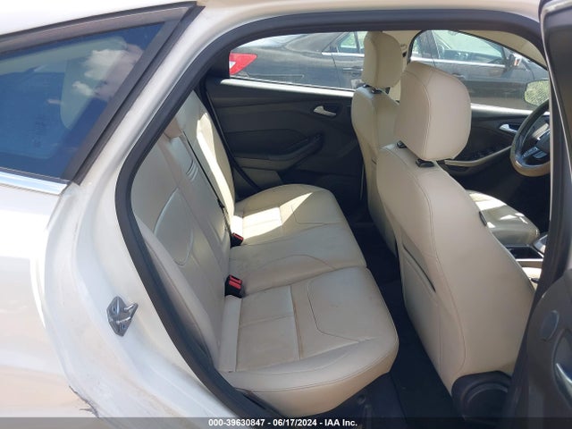 Ford Focus Titanium 2016 1FADP3N26GL299629 Image 8