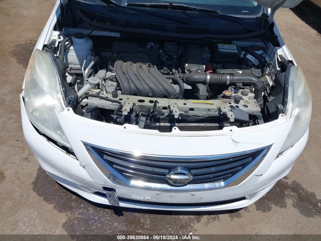Nissan Versa 1.6 Sv 2014 3N1CN7AP1EL800631 Image 10