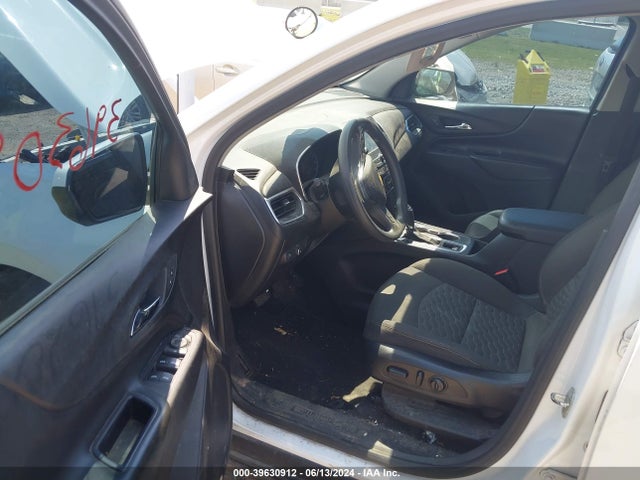 Chevrolet EQUINOX LT 2018 2GNAXJEV7J6194634 Image 2