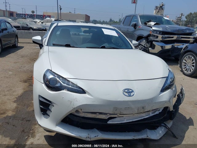 Toyota 86 2017 JF1ZNAA19H8702763 Image 12