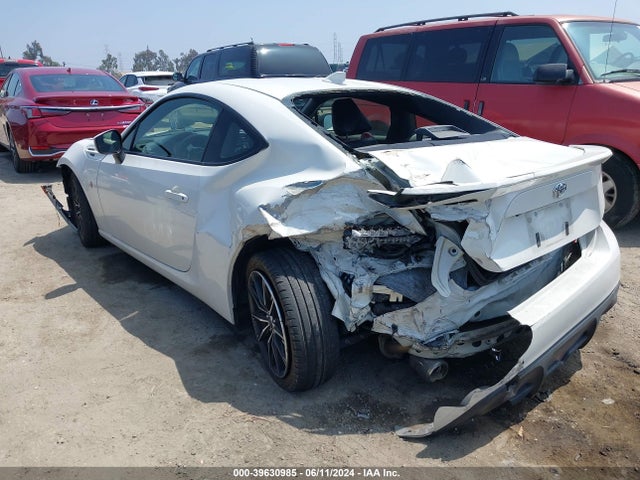 Toyota 86 2017 JF1ZNAA19H8702763 Image 3