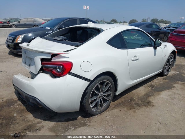 Toyota 86 2017 JF1ZNAA19H8702763 Image 4