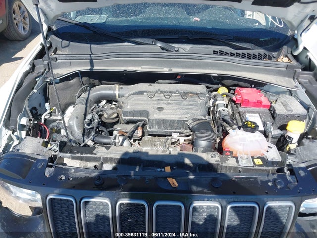 ZACNJDB14NPN70355 Jeep Renegade Latitude 4x4
