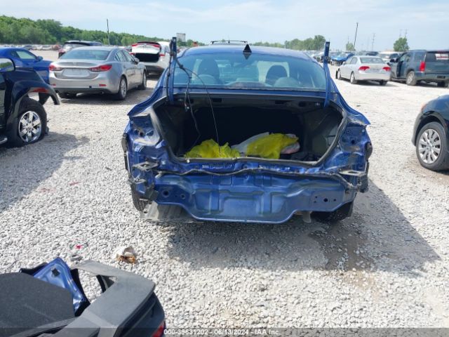 5NPLL4AG3NH061764 Hyundai ELANTRA SE