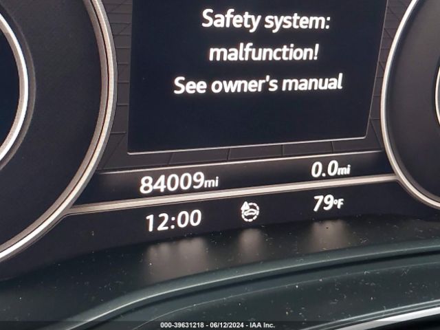 WAUENCF51JA055819 Audi A5 2.0t Premium
