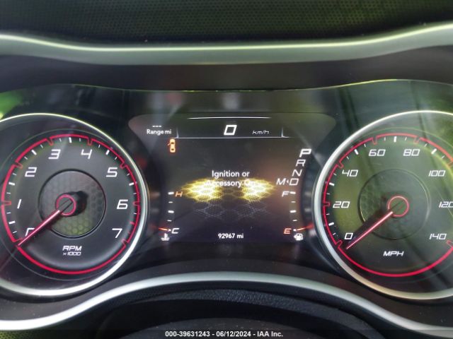 2C3CDXHG6JH135335 Dodge Charger Sxt Plus Rwd