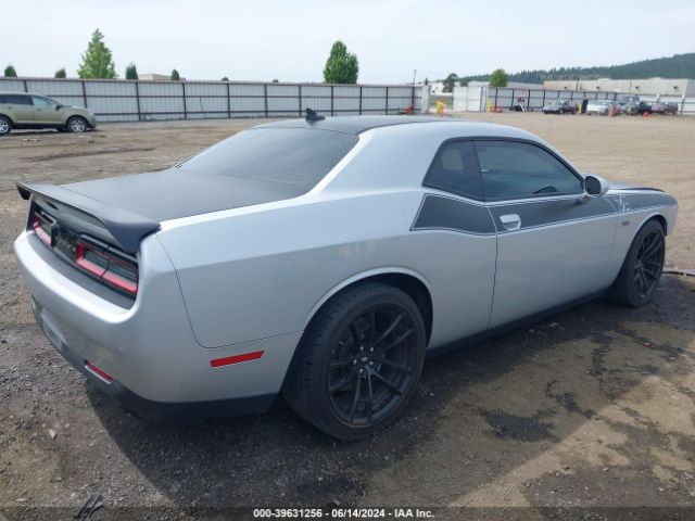 2C3CDZFJ2KH626108 Dodge Challenger R/t Scat Pack