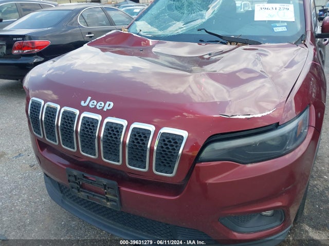 1C4PJLCB2KD175873 Jeep Cherokee Latitude Fwd