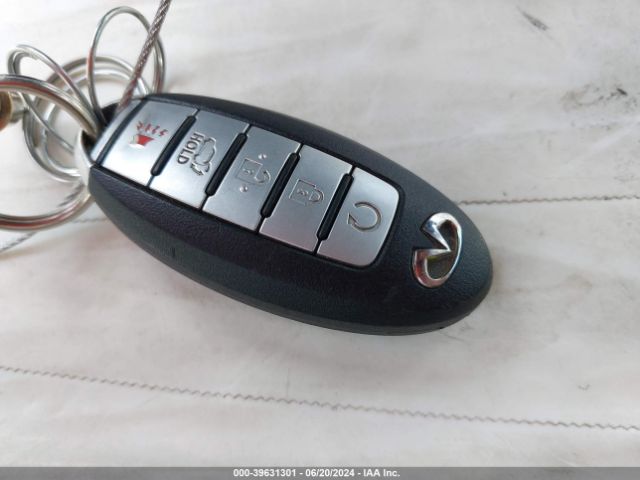3PCAJ5M36KF126967 Infiniti Qx50 Essential