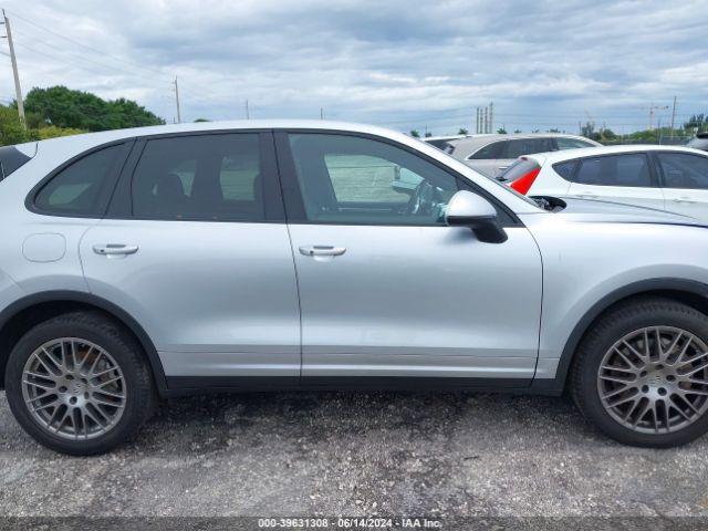 WP1AB2A27HLA51689 Porsche CAYENNE S